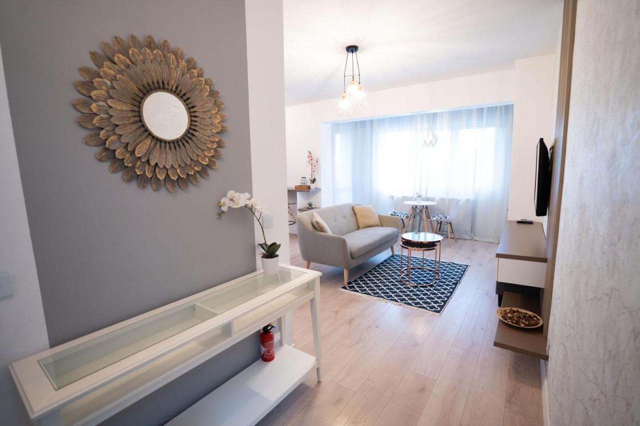 Rcity Apartament 14 Bukares Bagian luar foto
